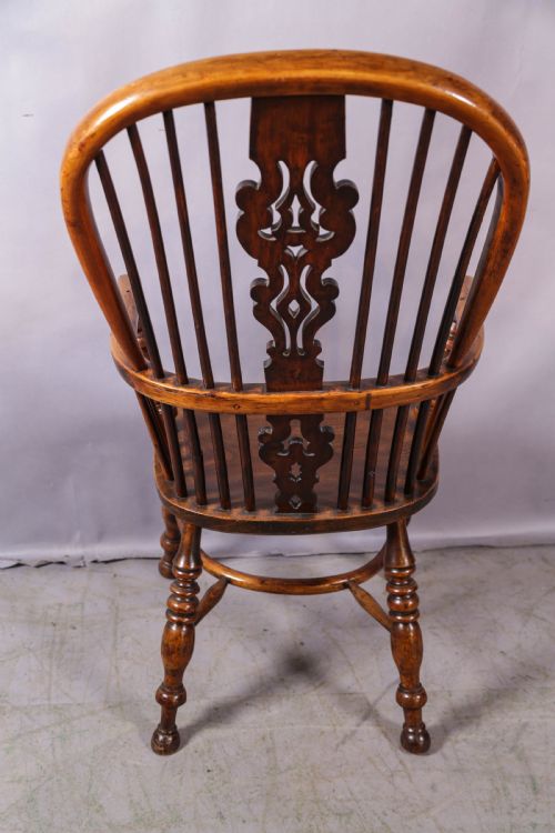 A SUPER YEW WOOD WINDSOR CHAIR BY GABBITASS OF WORKSOP - ADDITIONAL PHOTO 3
