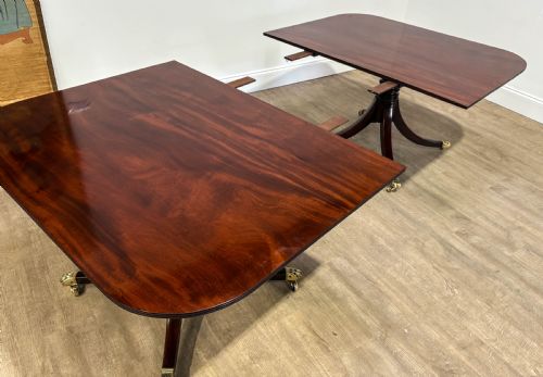A SUPERB GEORGIAN TWIN PILLER DINING TABLE MAHOGANY - ADDITIONAL PHOTO 3