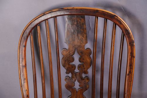 A SUPER YEW WOOD HIGH BACK WINDSOR CHAIR BY ALLSOP - ADDITIONAL PHOTO 5