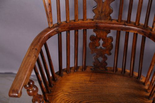 A SUPER YEW WOOD HIGH BACK WINDSOR CHAIR BY ALLSOP - ADDITIONAL PHOTO 7