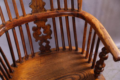 A SUPER YEW WOOD HIGH BACK WINDSOR CHAIR BY ALLSOP - ADDITIONAL PHOTO 8
