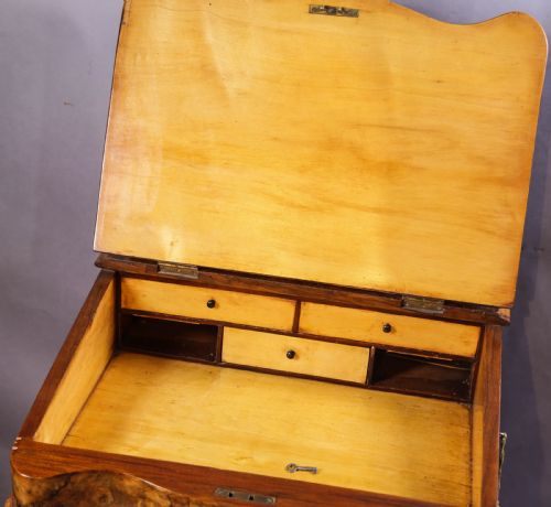 A GOOD VICTORIAN DAVENPORT DESK IN BURR WALNUT - ADDITIONAL PHOTO 3