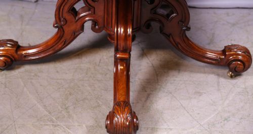 A RARE VICTORIAN MAHOGANY RENT TABLE - ADDITIONAL PHOTO 4