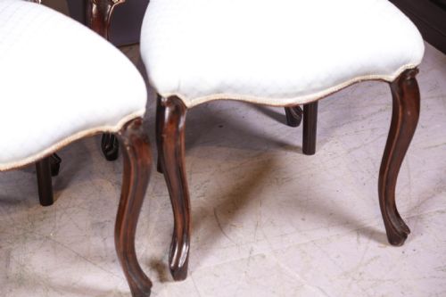 A SET OF 6 VICTORIAN BALLOON BACK DINING CHAIRS - ADDITIONAL PHOTO 9