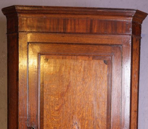 A FULL HEIGHT 2 STAGE CORNER CUPBOARD GEOGIAN - ADDITIONAL PHOTO 4