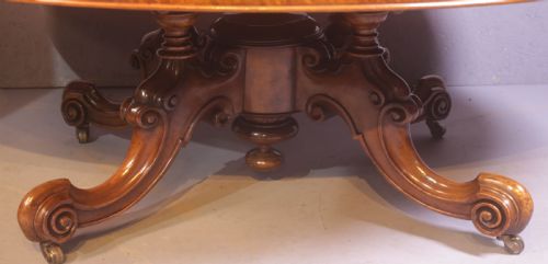 A BURR WALNUT COFFEE TABLE - ADDITIONAL PHOTO 2