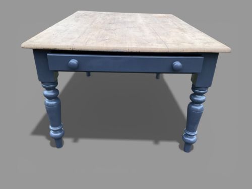 VICTORIAN PINE KITCHEN TABLE - ADDITIONAL PHOTO 1