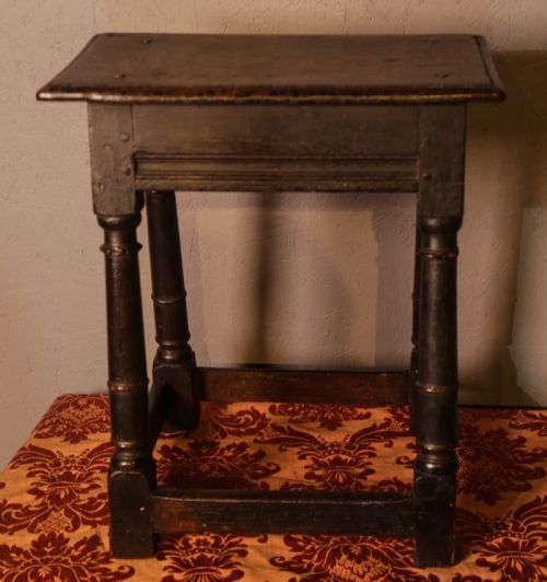 A GOOD UNTOUCHED OAK JOINT STOOL C 1640 - ADDITIONAL PHOTO 1