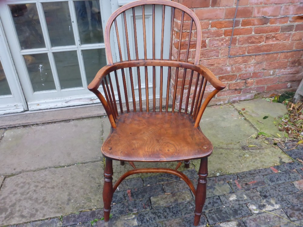 Antique Yew Wood Windsor Armchair
