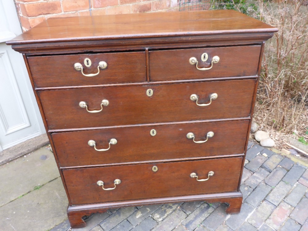 18th Century Oak Chest of Drawers