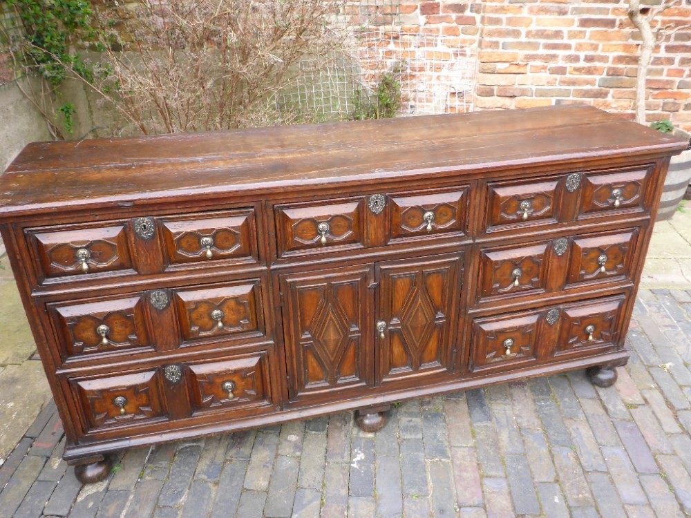 Good 17th Century Oak Dresser c1680