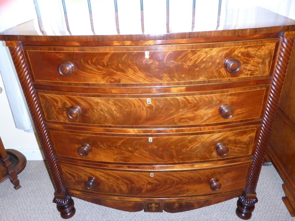 Georgian Bow Front Chest of Drawers Mahogany