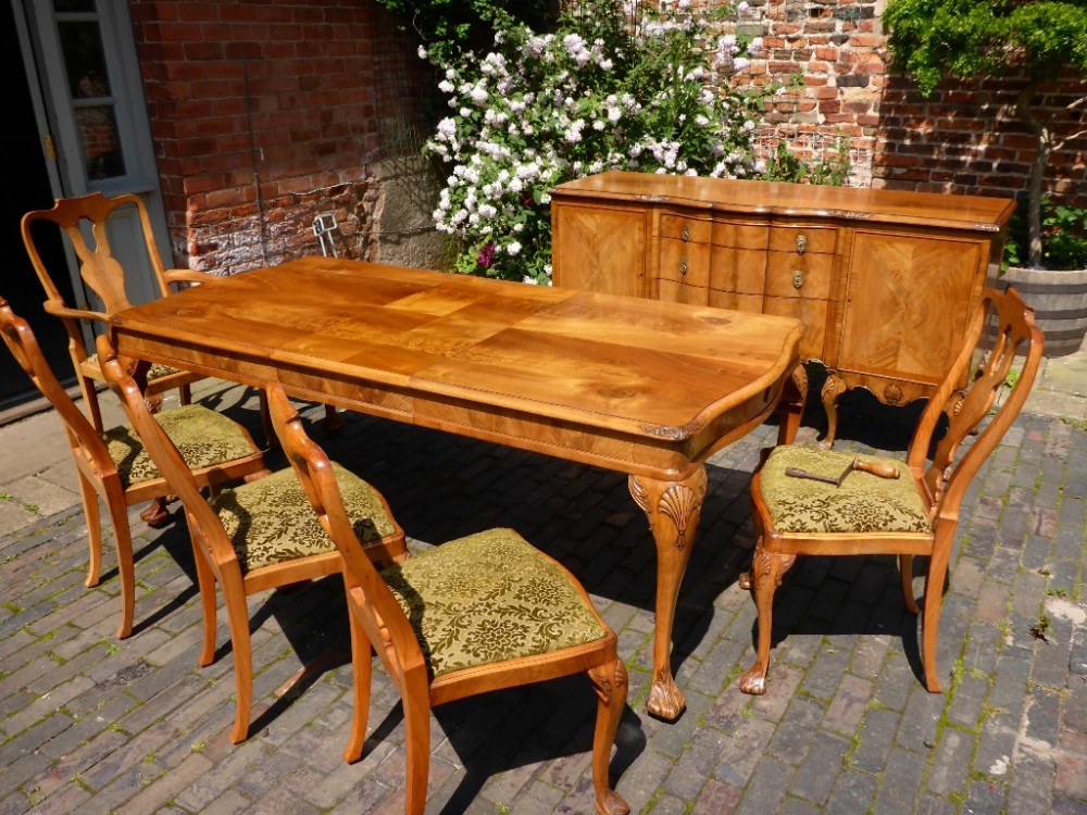 Burr Walnut Dining Room Suite 7 Piece