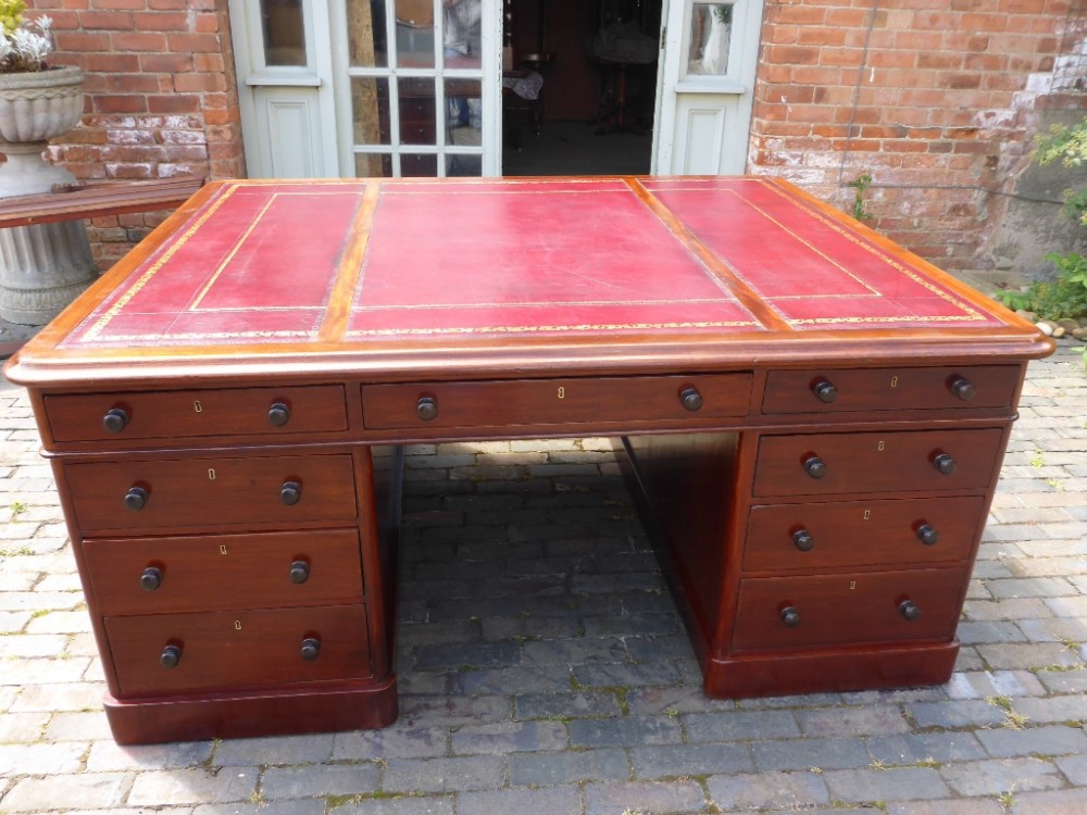 Superb Victorian 18 drawer Partners Desk