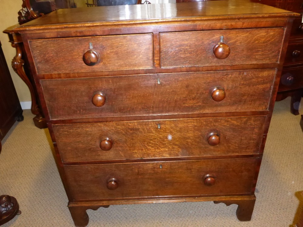 Georgian Oak Chest of Drawers c1820