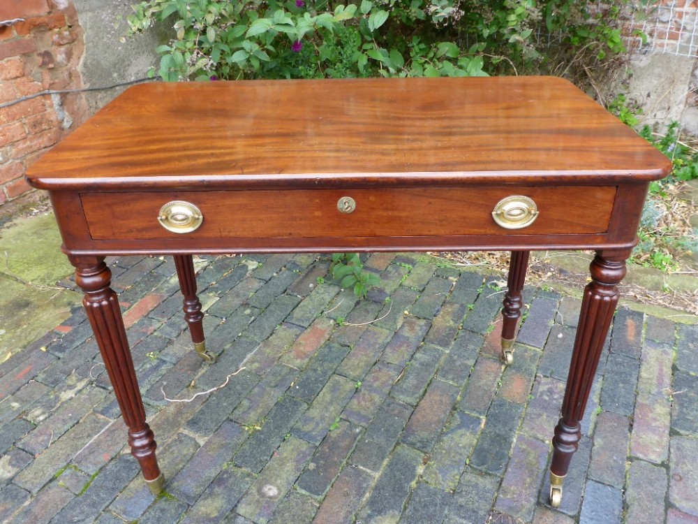 Gillows side table Cope and Collinson Castors