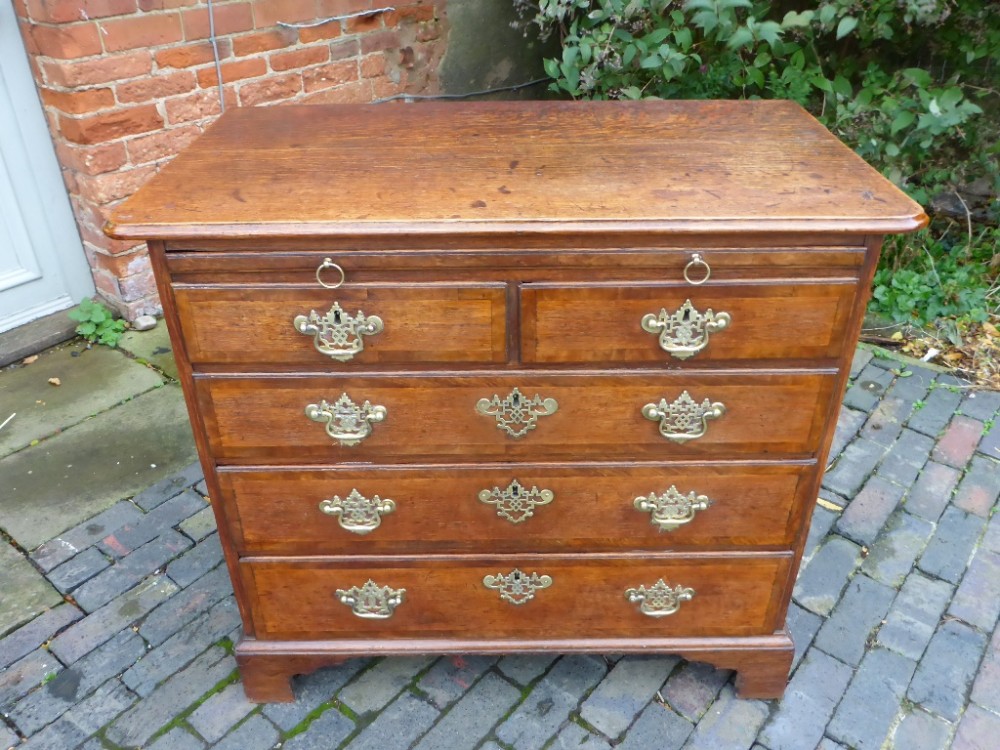 George III Chest of Drawers with Brushing Slide