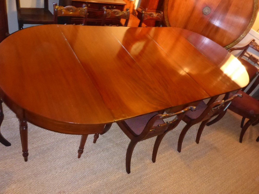 Antique Large Dining Table in Mahogany