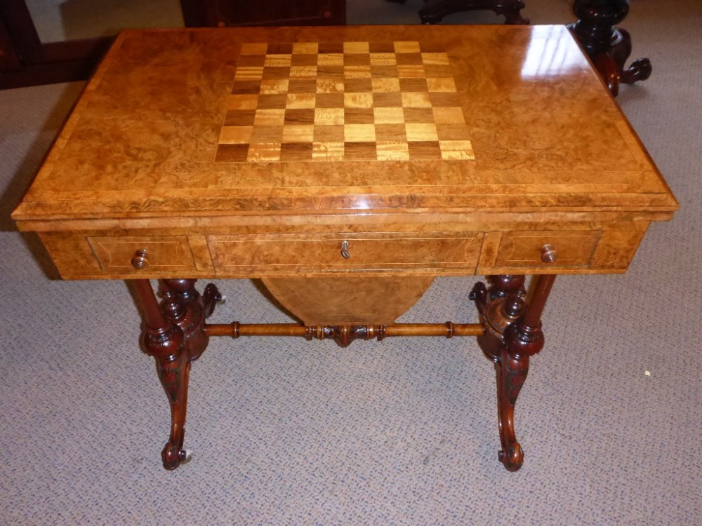 Superb Quality Victorian Burr Walnut Sewing/Games Table