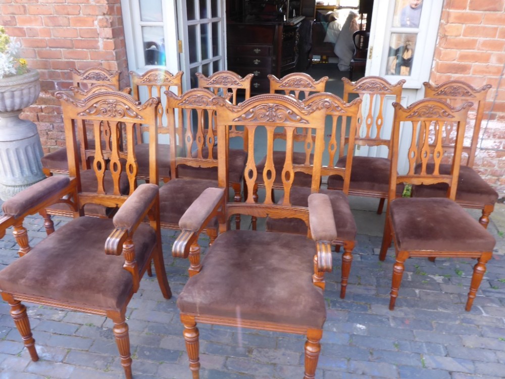 Superb Set of 12 Victorian Dining Chairs in Oak