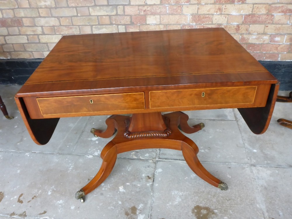 Georgian Sofa Table in Mahogany