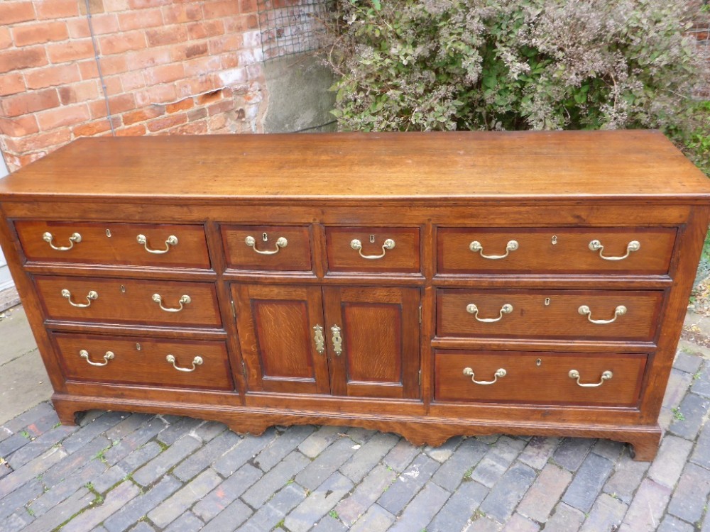 Superb George III Oak Dresser