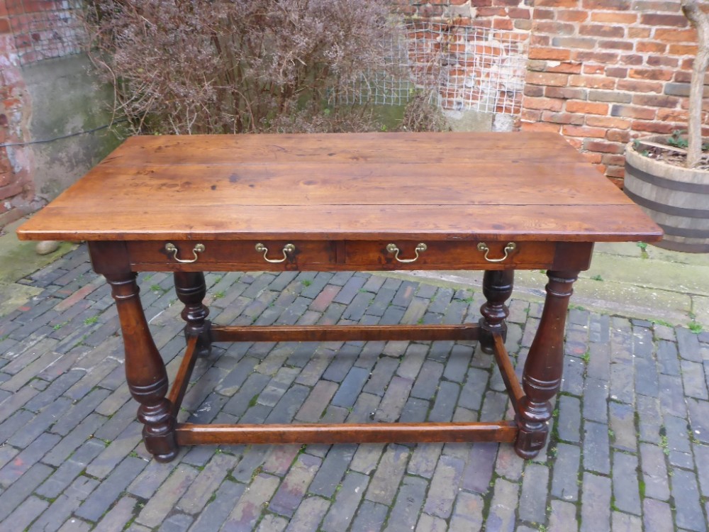 Victorian Farmhouse Dining Table in Oak
