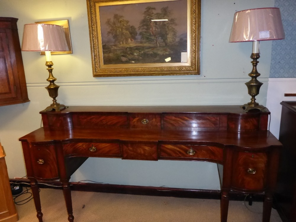 Superb Georgian Sideboard in Mahogany