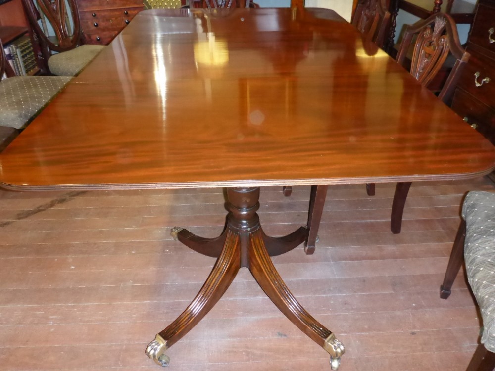 Georgian Style Twin Pillar Dining Table