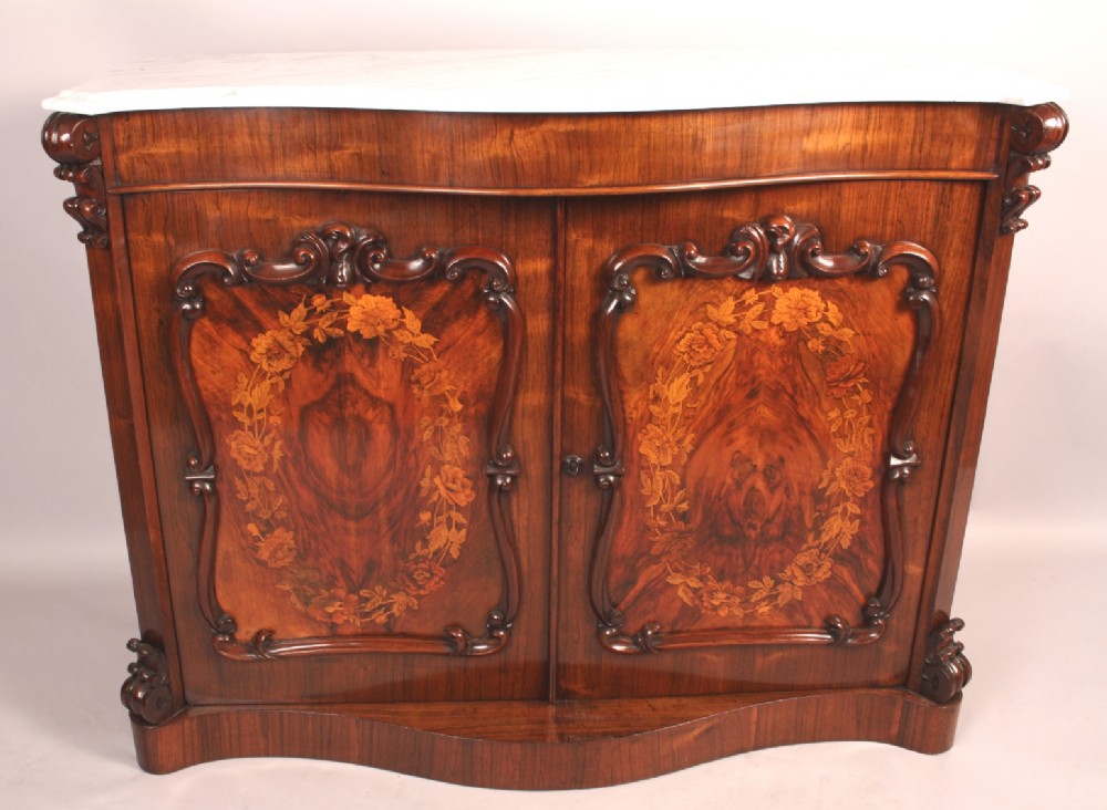 Highly Decorative Rosewood Chiffonier