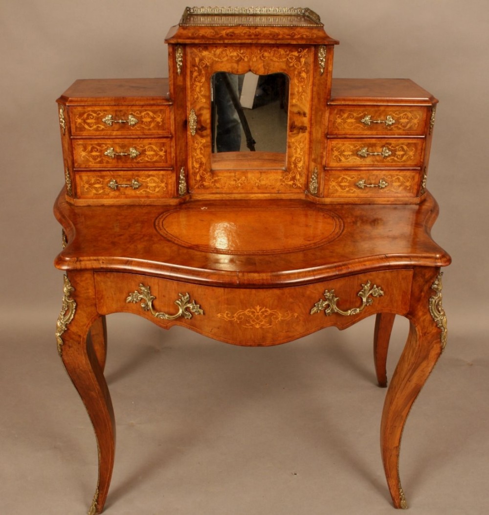 Victorian Ladies Desk 