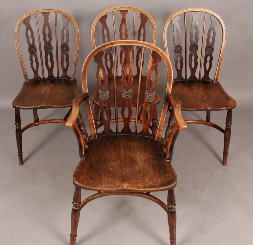 Set of Four Thames Valley Kitchen Chairs 