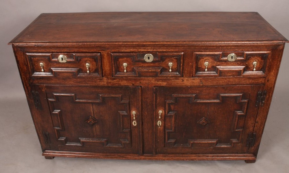 Early 18th Century Oak Dresser