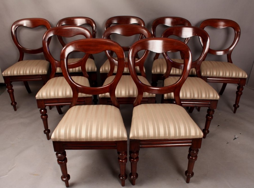 Good Set of Ten Victorian Balloon Back Dining Chairs Mahogany