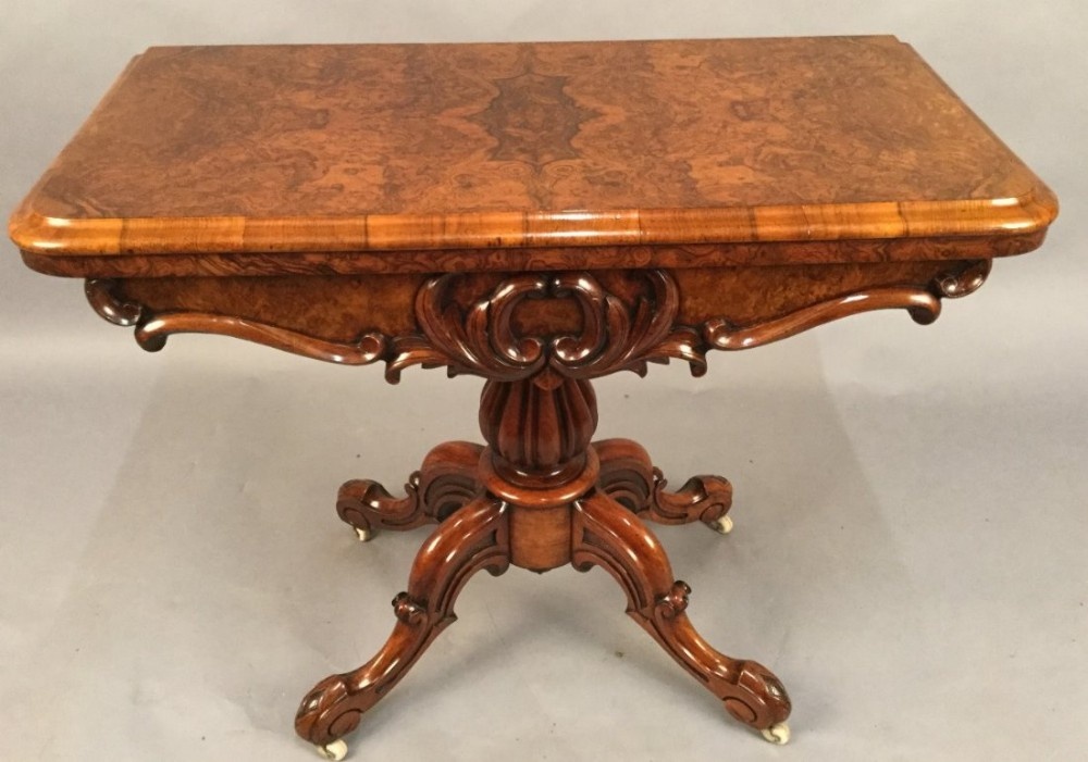 Superb Victorian Burr Walnut Games Table