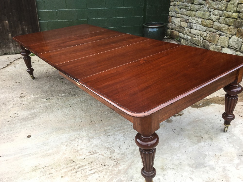 Victorian Mahogany Extending Dining Table 3 Leaves sets 10