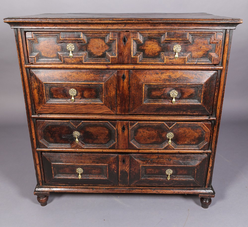 17th century Oak Chest of Drawers