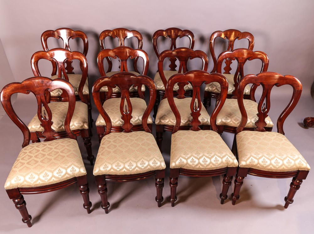 Set of 12 Victorian Mahogany Spear Point Balloon Back Dining Chairs
