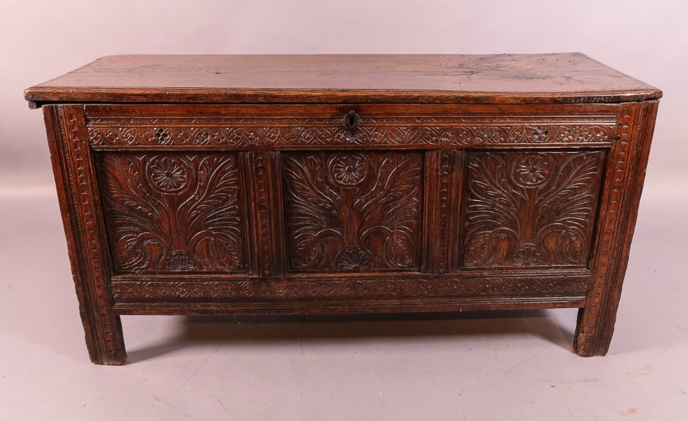 17th century Oak Coffer