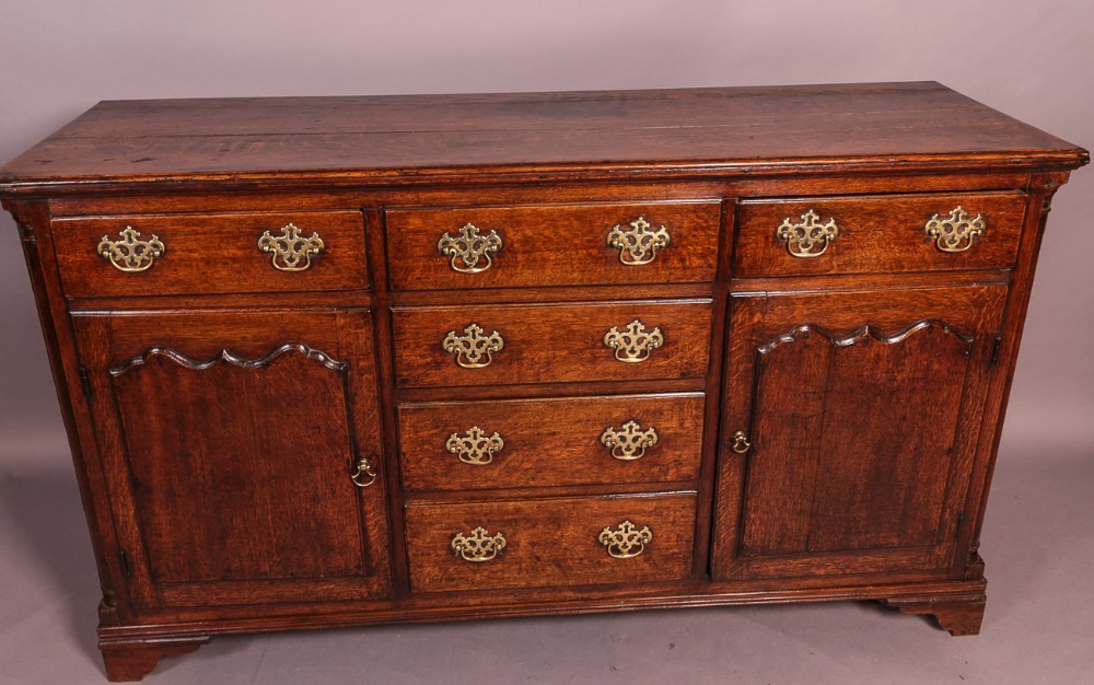 Georgian Serving Dresser in Oak
