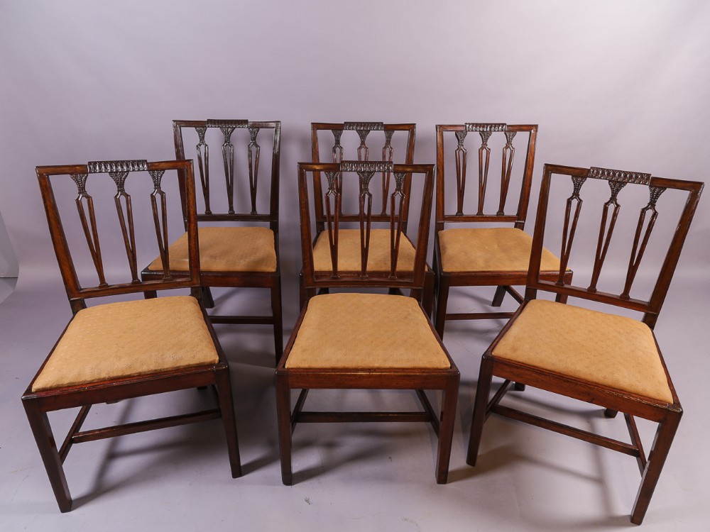 A Set of 6 Georgian Mahogany Dining Chairs