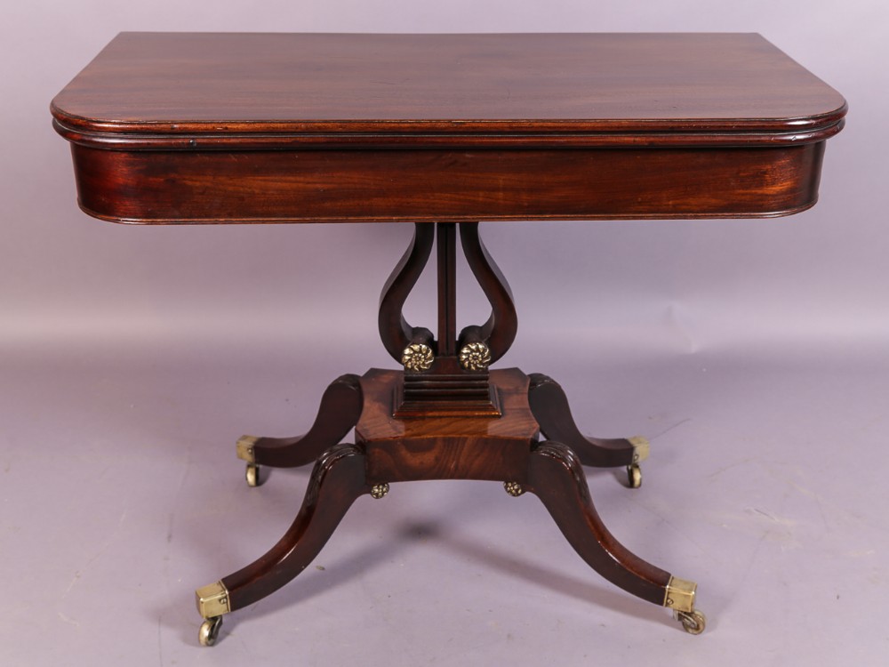 Fine Georgian Tea Table c 1800