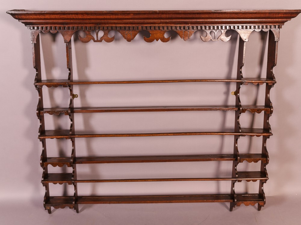 Georgian Delf Rack in Oak