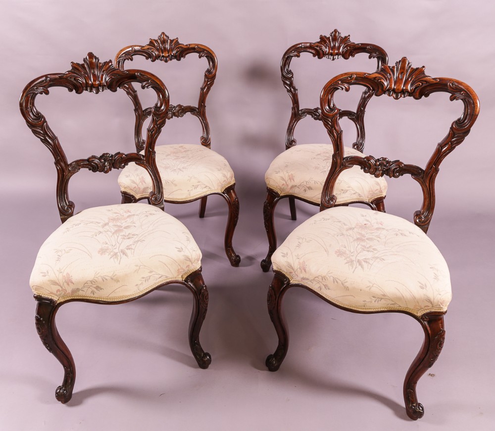 Very good set of 4 early Victorian Rosewood Dining Chairs