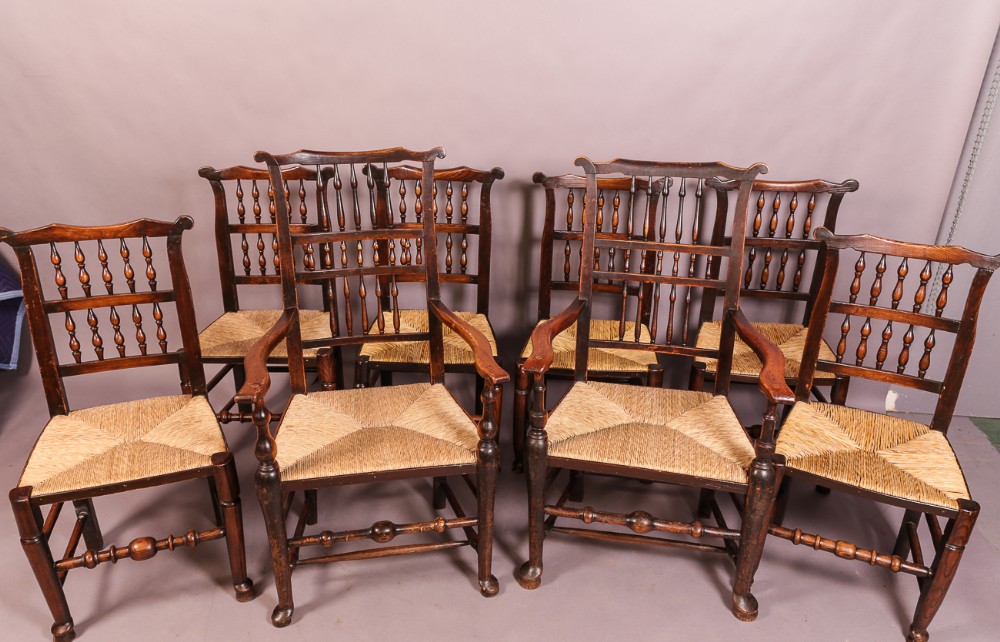 A Harlequin set of 8 Spindle back country chairs