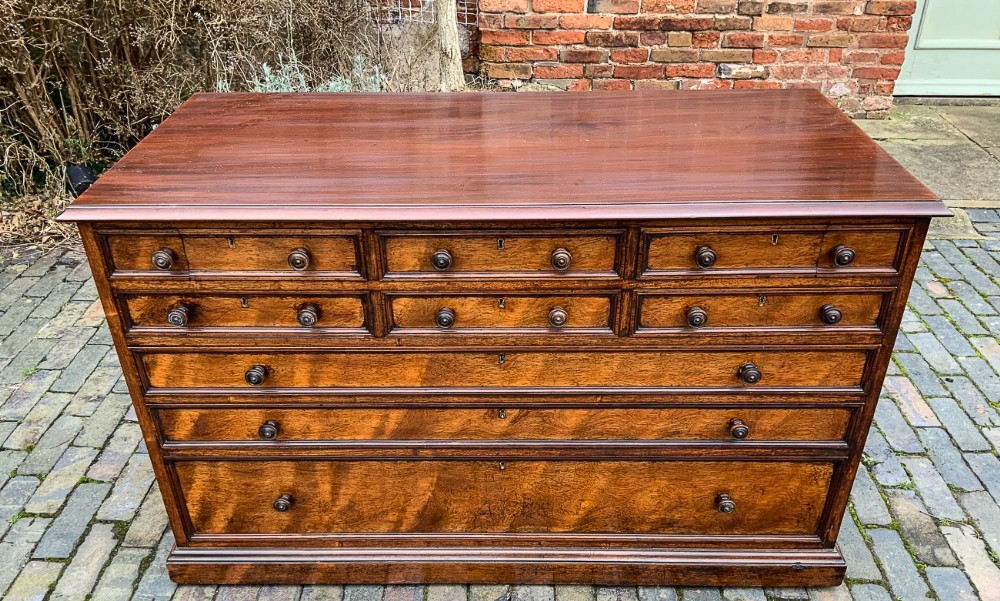 Very Unusual Gillows (stamped) Dressing chest