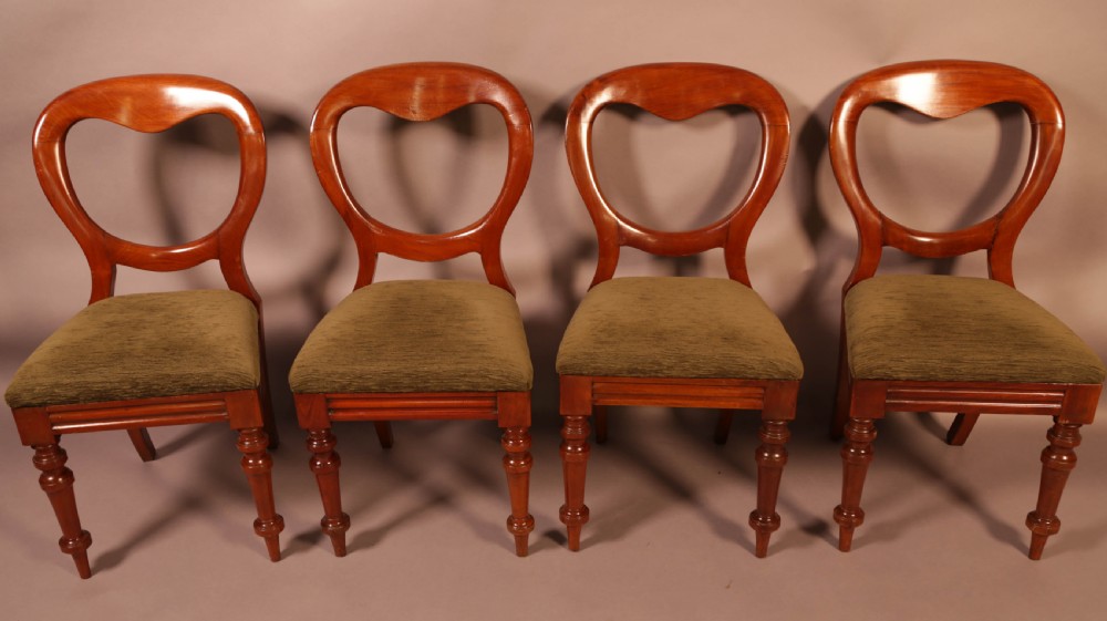 A Set of 10 Victorian Mahogany Balloon Back dining Chairs View V