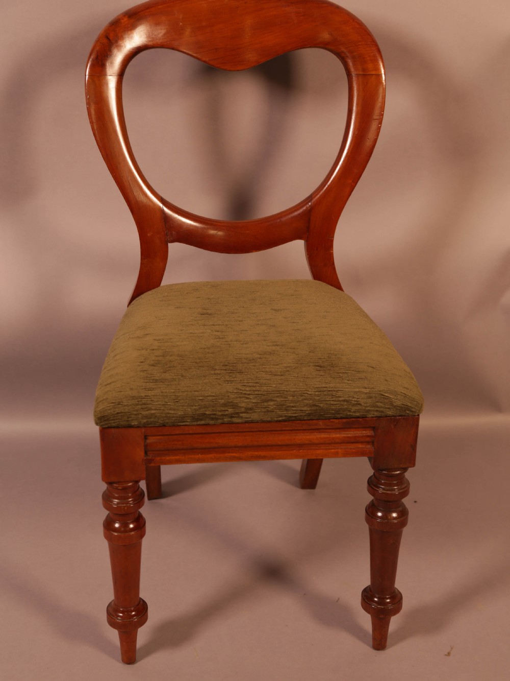 A Set of 10 Victorian Mahogany Balloon Back dining Chairs View VI