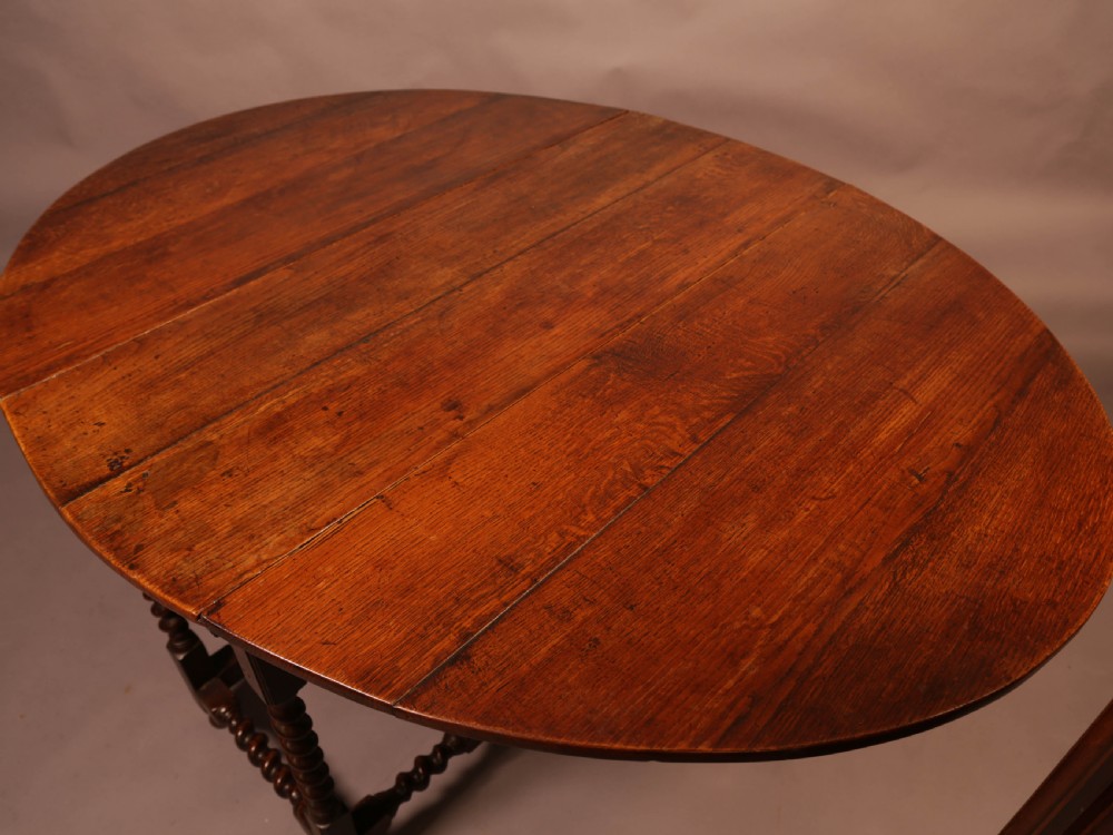 17th century Oak Gate Leg Dining Table seats 6 View VI
