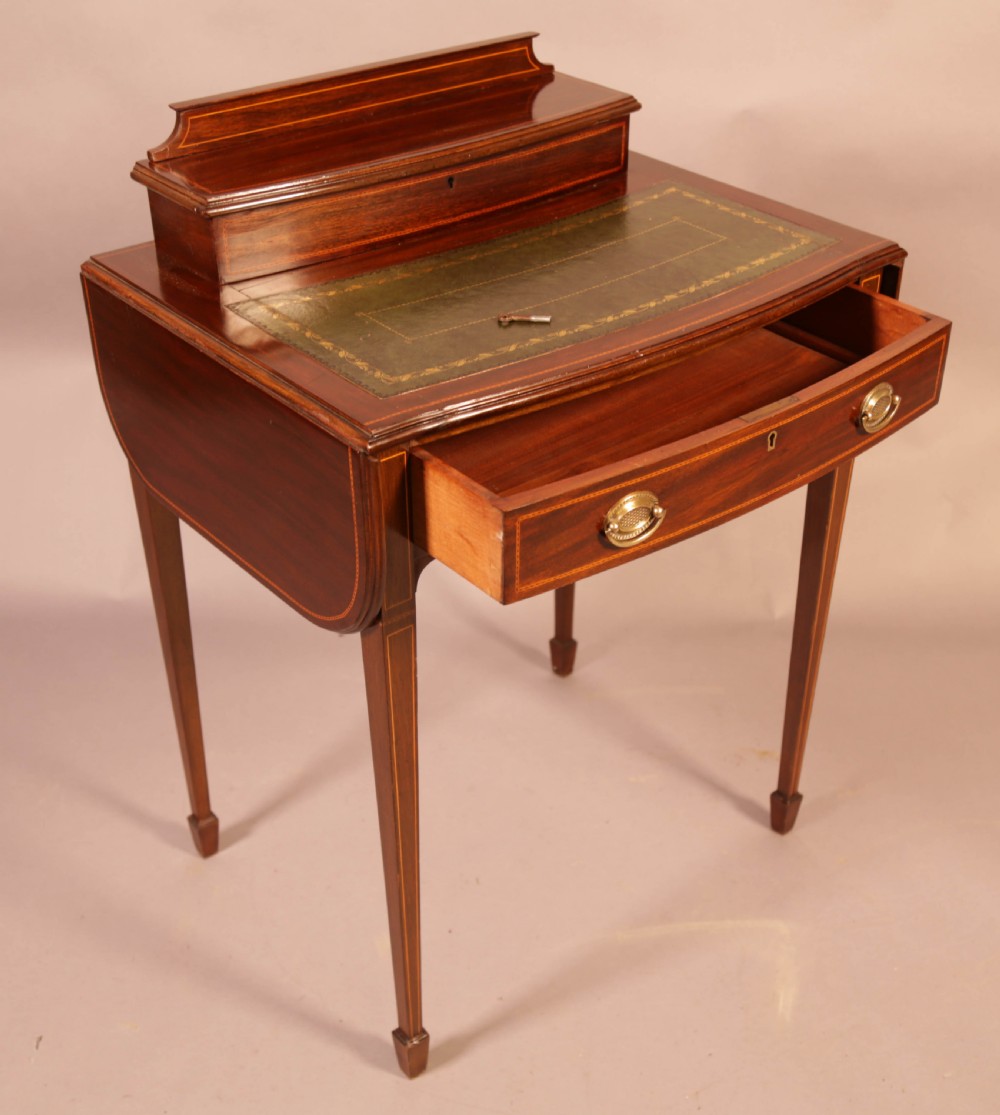 Edwardian Ladies Writing Table in Mahogany View XI